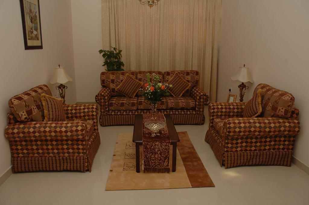 Dar Al Deyafa Hotel Apartment Muscat Room photo